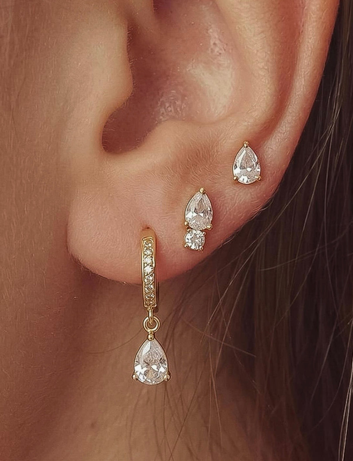 Teardrop earring set