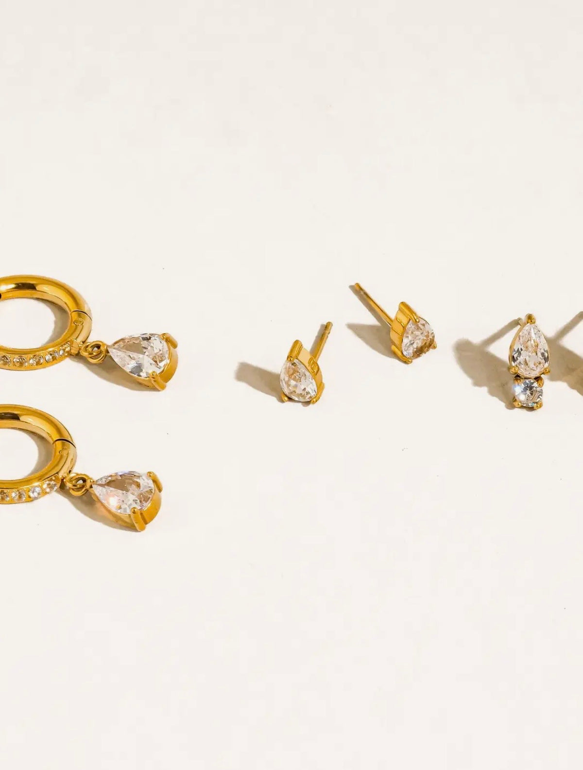 Teardrop earring set